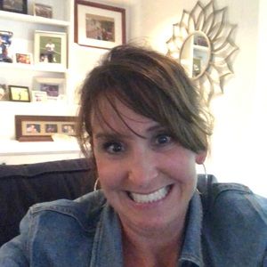Meet your Posher, Chrissy